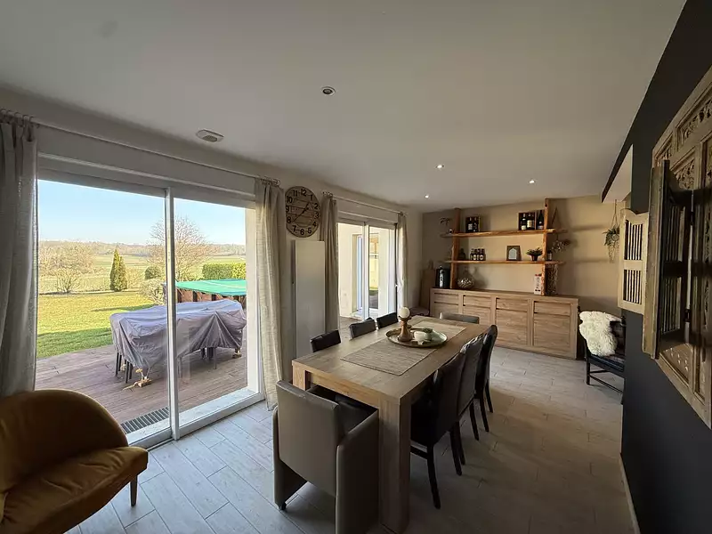 Maison, 186 m²