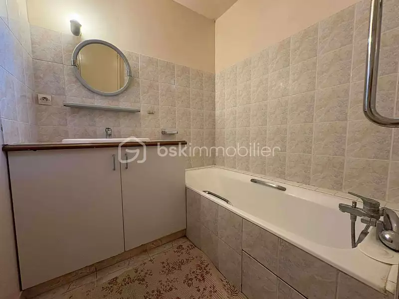 Maison, 220 m²
