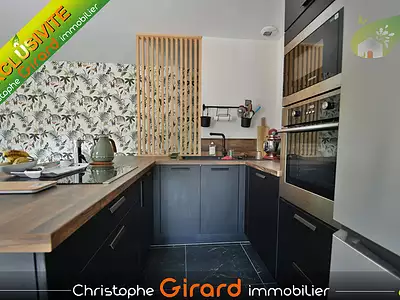 Maison, 94 m²