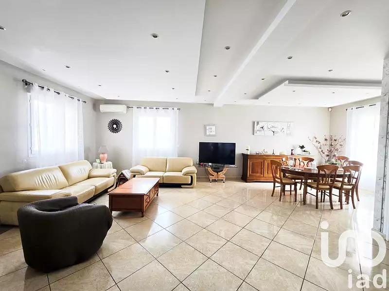 Maison, 160 m²