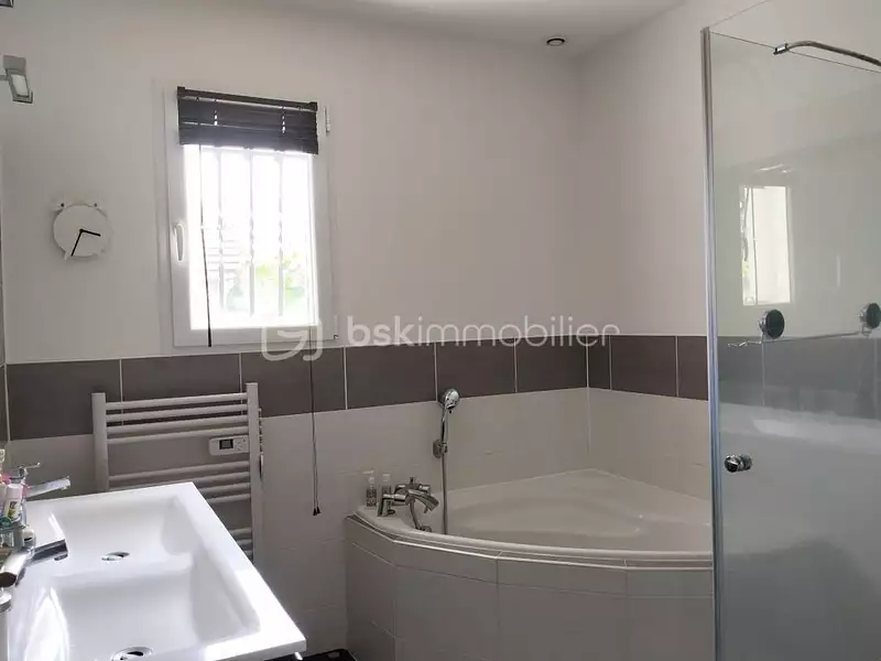 Maison, 116 m²