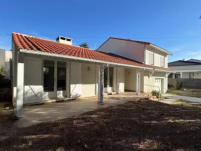 Maison, 99 m²