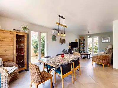 Maison, 83 m²