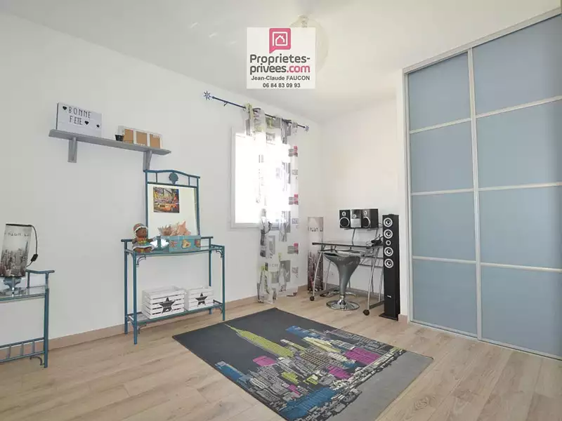 Maison, 180 m²