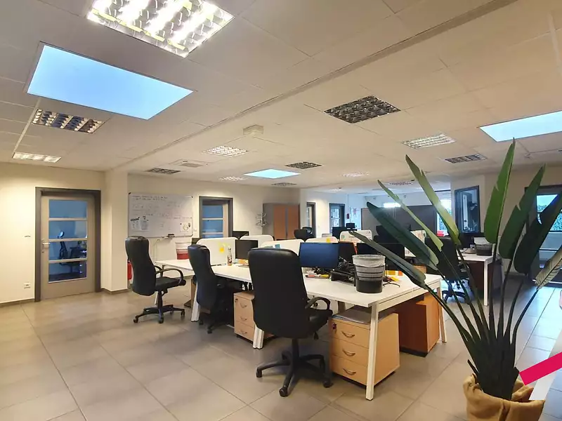 Divers, 468 m²