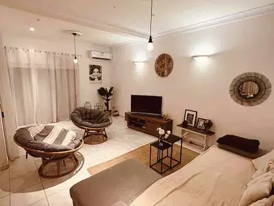 Maison, 260 m²