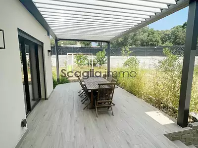 Maison, 130 m²