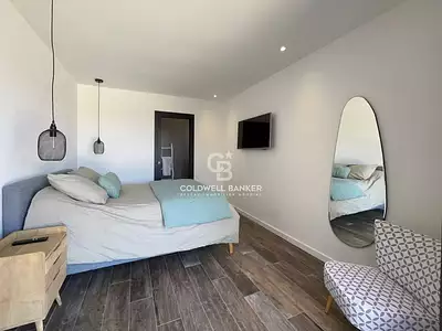 Maison, 168 m²
