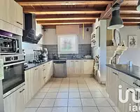 Maison, 266 m²