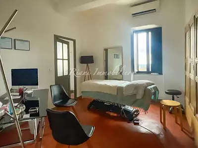 Immeuble, 240 m²