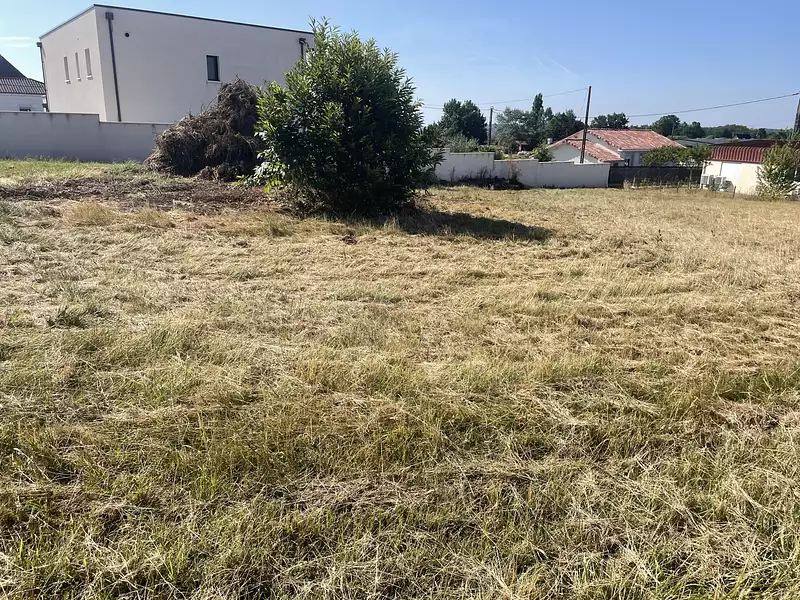 Terrain, 1 322 m²