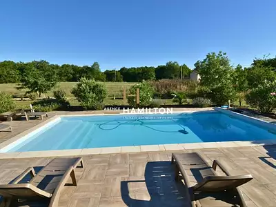 Maison, 207 m²
