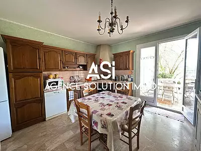 Maison, 220 m²