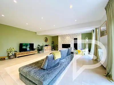 Maison, 205 m²