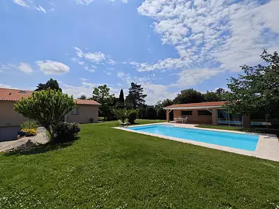 Maison, 180 m²