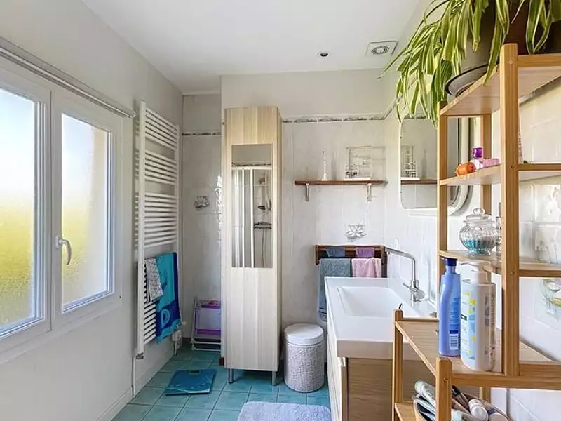 Maison, 218 m²