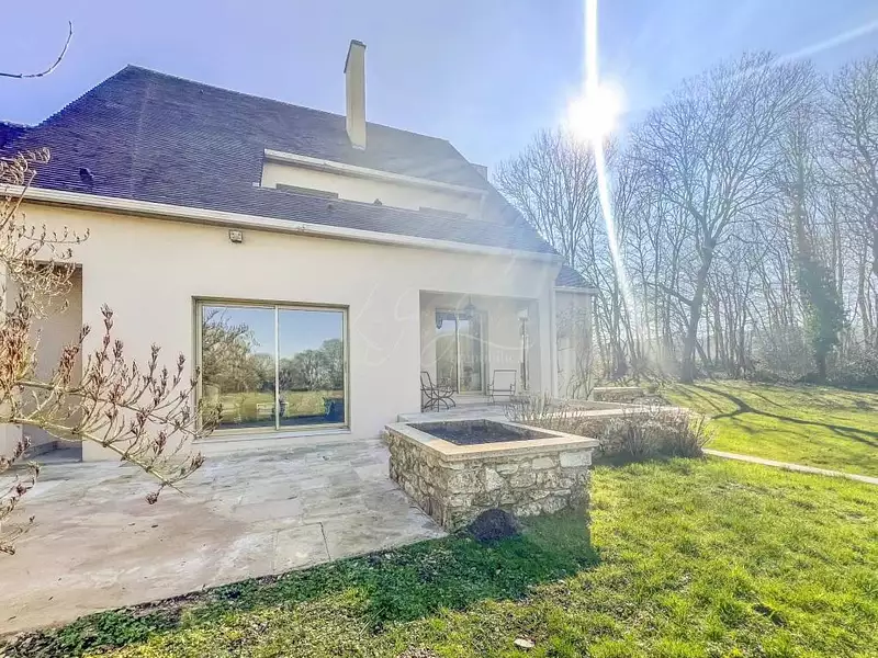 Maison, 254 m²