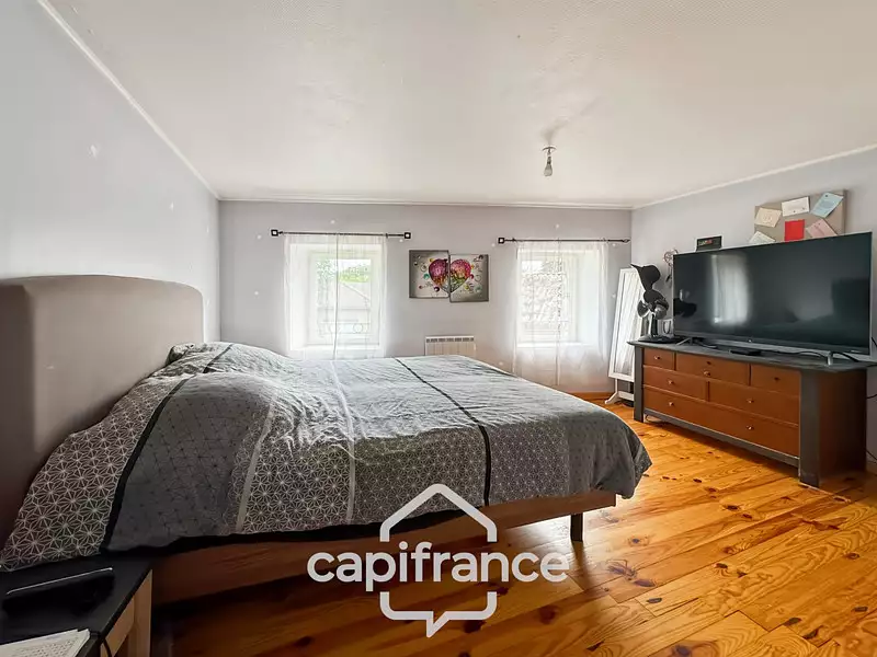 Maison, 197 m²