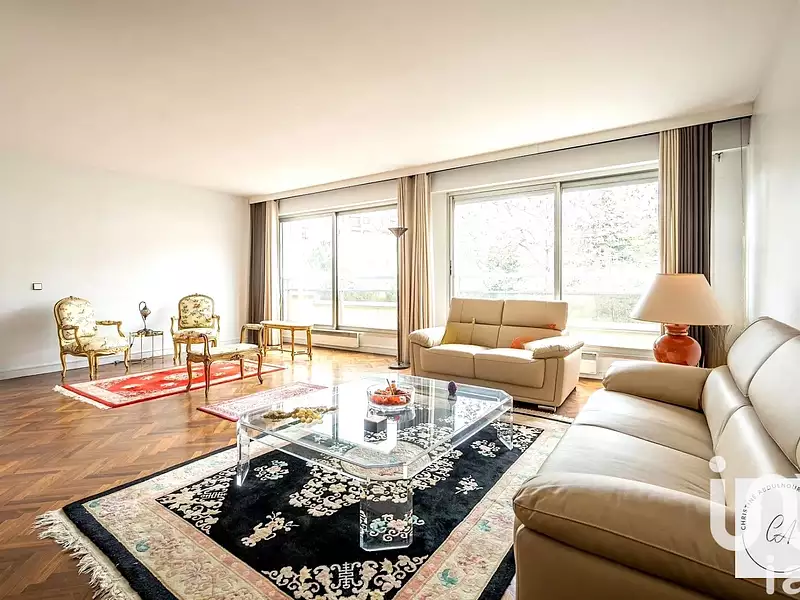 Appartement, 218 m²