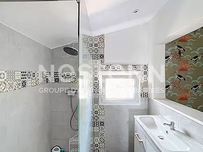 Maison, 280 m²