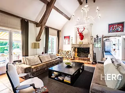 Maison, 345 m²
