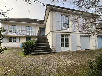 Maison, 278 m²