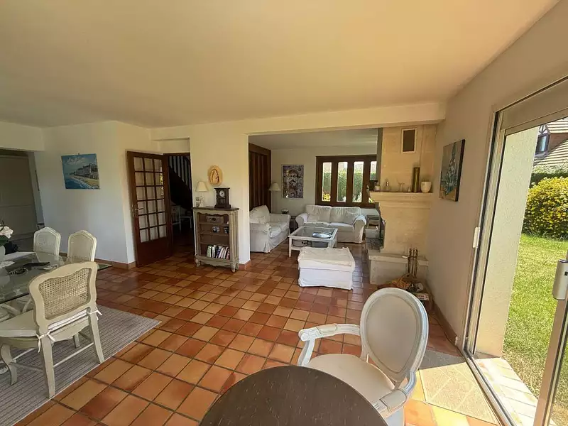 Maison, 114 m²