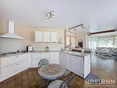 Maison, 160 m²