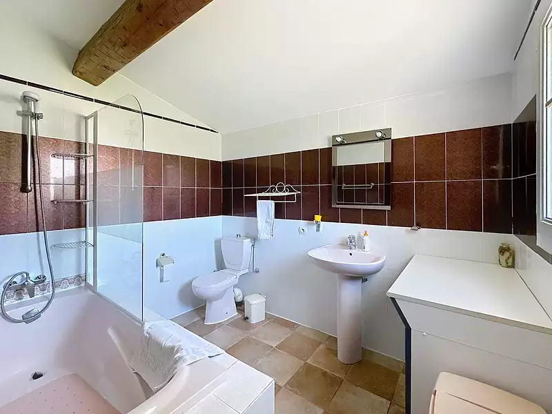 Maison, 330 m²