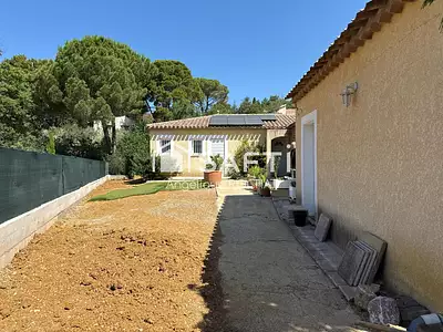 Maison, 167 m²