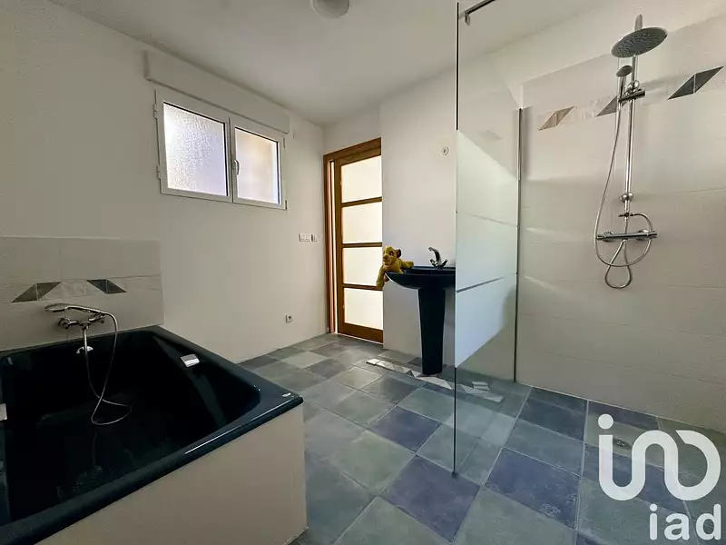 Maison, 206 m²