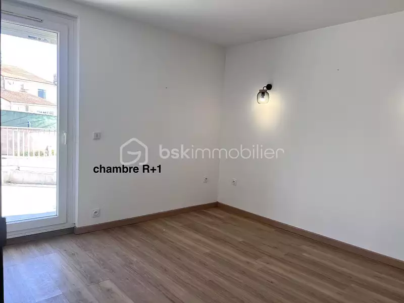 Maison, 144 m²