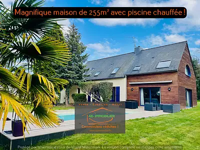 Maison, 255 m²