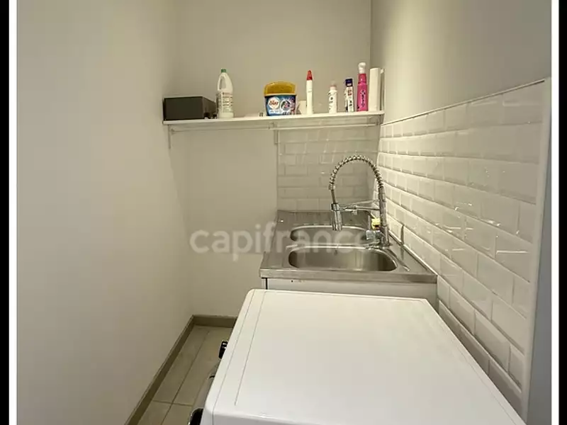 Maison, 250 m²