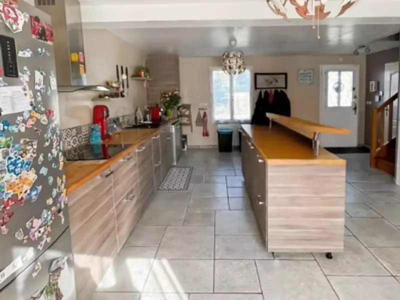 Maison, 164 m²