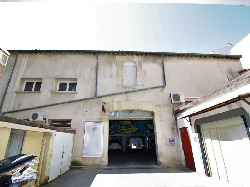 Divers, 522 m²