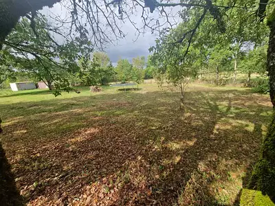 Terrain, 1 100 m²