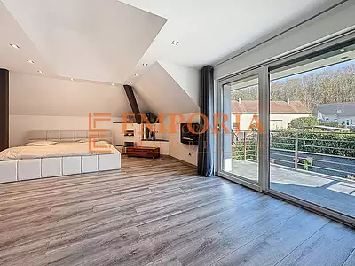 Maison, 280 m²