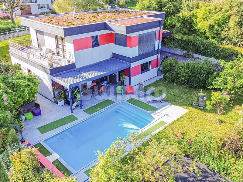 Maison, 197 m²