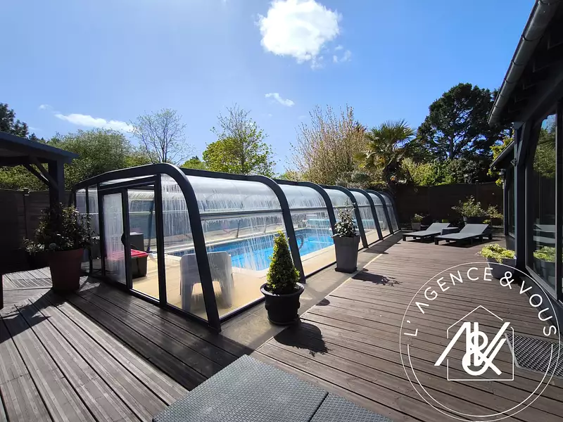 Maison, 198 m²