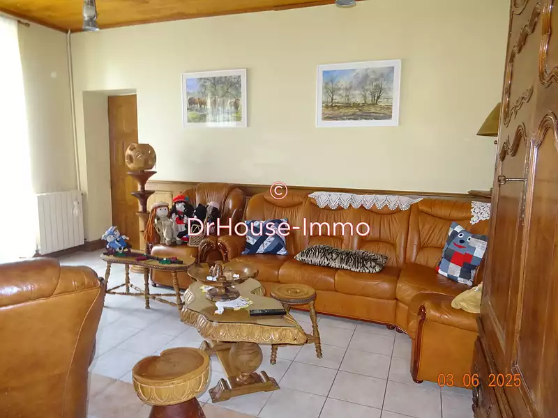 Maison, 210 m²
