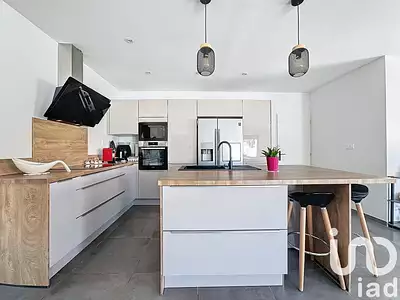 Maison, 121 m²