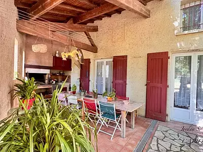 Maison, 146 m²