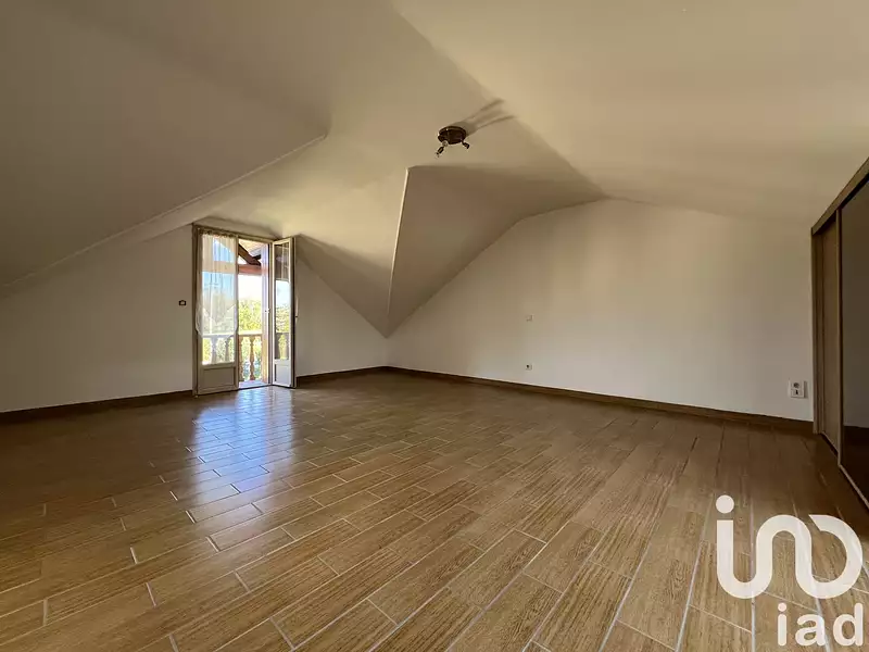 Maison, 155 m²