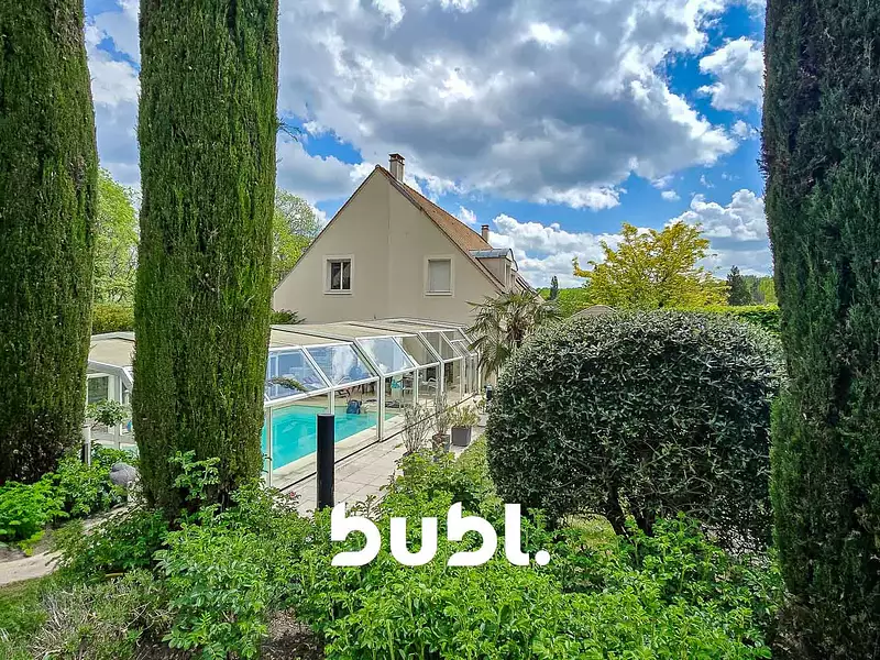 Maison, 302 m²
