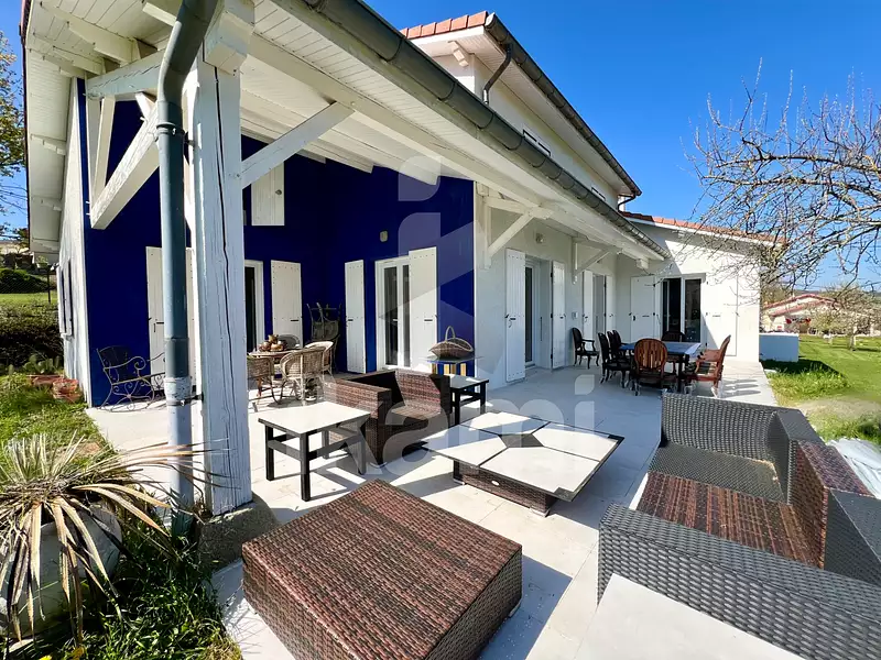 Maison, 136 m²