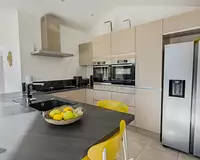 Maison, 166 m²