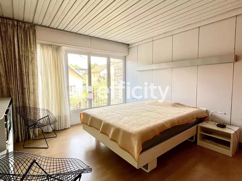Maison, 162 m²