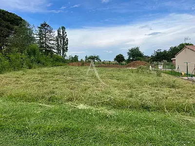 Terrain, 750 m²