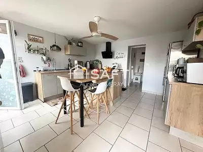 Maison, 143 m²
